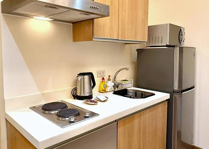 Azure Urban 1br-2br St Tropez Дом отдыха Манила