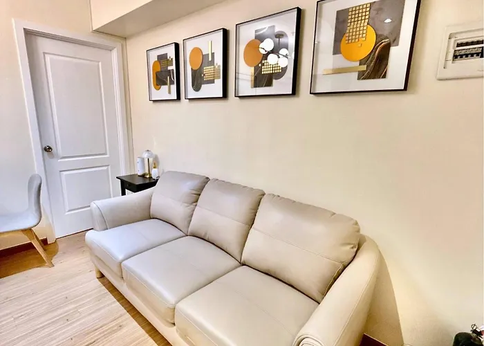 Azure Urban 1br-2br St Tropez *